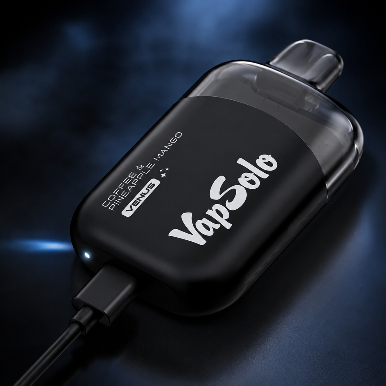 Wegwerp vape opladen via USB-C-kabel met oplichtend ledlampje